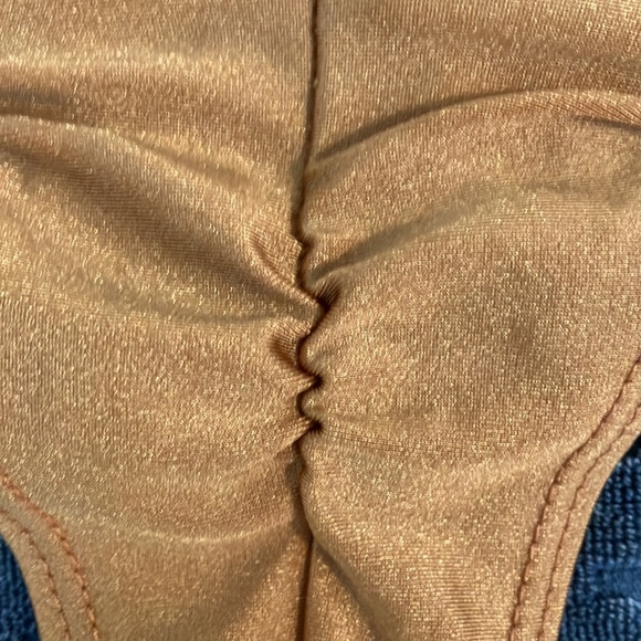 RARE Montce XS Puca Shell Uno Bottom - Picture 5 of 7